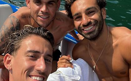 Χαλαρώνει παρέα με Σαλάχ και Ντίαζ ο Τσιμίκας