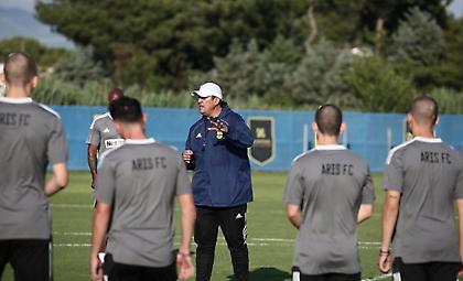 Δίνει έμφαση στην τακτική πριν την Γκόμελ ο Άρης