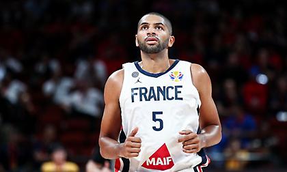 Μπατούμ: «Στα φαβορί για το Ευρωμπάσκετ η Ελλάδα»