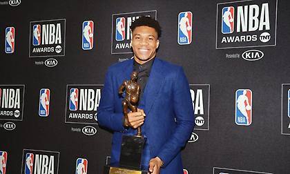 Μέσα στα φαβορί ο Γιάννης Αντετοκούνμπο για το βραβείο του MVP και του χρόνου