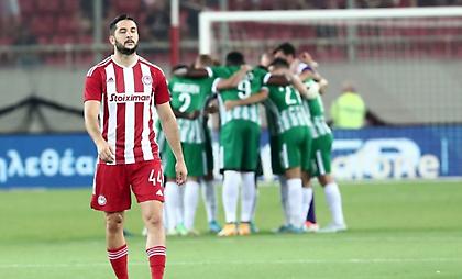 Μανωλάς: «Ντροπή, κατώτεροι των περιστάσεων»