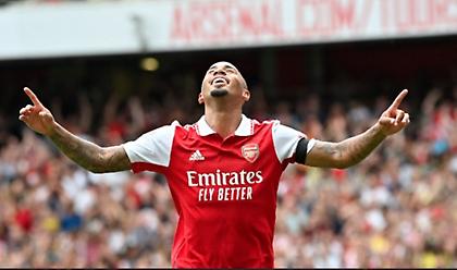 «Εξάρα» της Άρσεναλ στη Σεβίλλη με χατ-τρικ του Ζεσούς