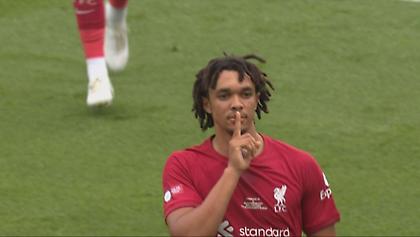 Άνοιξε το σκορ με σουτάρα του Άρνολντ η Λίβερπουλ!