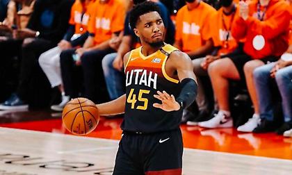 «Πάγωσαν» οι συζητήσεις Τζαζ-Νικς για τον Μίτσελ