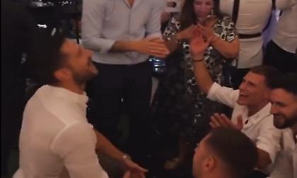 Χόρεψε ζεϊμπέκικο στον γάμο του Νέντοβιτς ο Παπαπέτρου