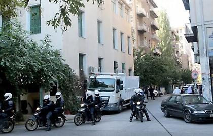 Επιχείρηση «σκούπα» της ΕΛ.ΑΣ στα Εξάρχεια για διακίνηση ναρκωτικών: 2 συλλήψεις και 12 προσαγωγές