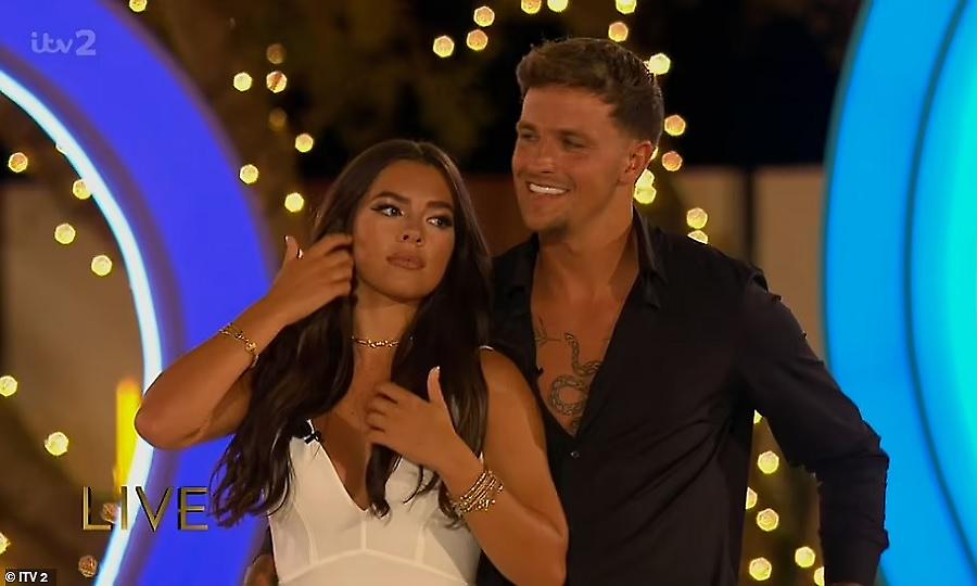 Έχασε στον τελικό του Love Island η κόρη του Μάικλ Όουεν