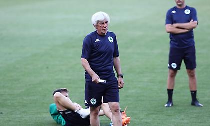 Νικολογιάννης: «Πιο πιθανό το 4-3-3 - Έχει μελετήσει πολύ τον Παναθηναϊκό η Σλάβια»