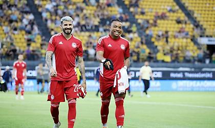 Εκπλήξεις στην 11αδα από Κορμπεράν: Βασικοί Άβιλα και Κούντε για Ολυμπιακό