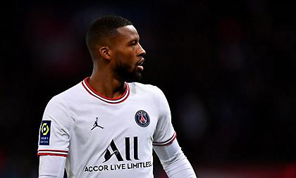 Έφτασε στην Ρώμη ο Βαϊνάλντουμ, υπογράφει την Παρασκευή με την Ρόμα!