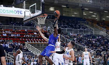 Ανακοινώθηκε ο Κρουμπάλι από τον Κεραυνό Στροβόλου του Κακιούζη