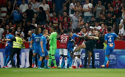 Αυστηρότεροι κανονισμοί στα γαλλικά γήπεδα τη νέα σεζόν με στόχο την πάταξη της βίας