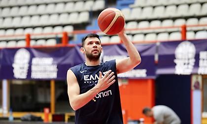 Παπανικολάου στον bwinΣΠΟΡ FM: «Δεν είναι ''ο Γιάννης και οι υπόλοιποι'', πρέπει να είμαστε δεμένοι»