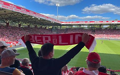 Ουνιόν-Χέρτα: Φοβερά κορεό από τους οπαδούς των δύο ομάδων στο ντέρμπι του Βερολίνου