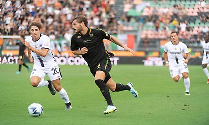 Το πάλεψε η Βενέτσια αλλά δεν τα κατάφερε, κάζο με τεσσάρα από την Μπάρι στην Βερόνα