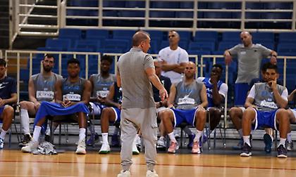 Εθνική μπάσκετ: Διπλό χωρίς Παπαγιάννη-Σλούκα και μάθημα διαιτησίας