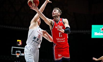 Επίσημο το «μπαμ» των Λόντον Λάιονς με Ντέκερ!