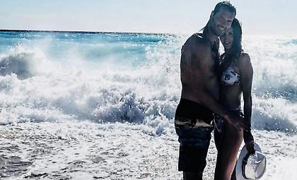 Ο Μιχάλης Κακιούζης παντρεύτηκε την Έλενα Κουντουρά