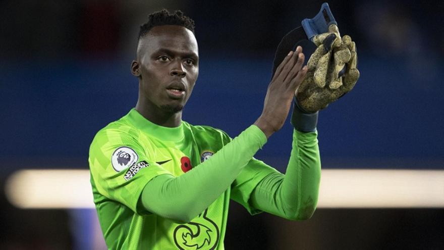 Τσέλσι: Μιλάει με Μεντί για νέο συμβόλαιο