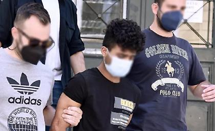 «Μου ζήτησε να βαπτιστώ χριστιανός»: Προφυλακίστηκε ο 22χρονος για τη δολοφονία της 17χρονης