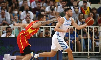 Παπανικολάου: «Βγάλαμε φάσεις, αλλά ακόμα δεν είμαστε έτοιμοι»