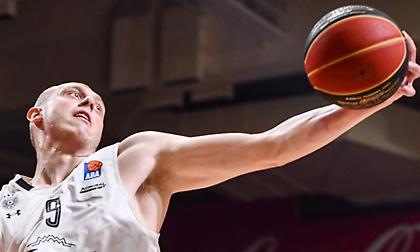 Νοκ άουτ για Ευρωμπάσκετ ο Σμάιλαγκιτς της Σερβίας