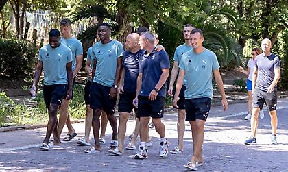 «Βόλταρε» στους δρόμους της Αθήνας η Σλάβια