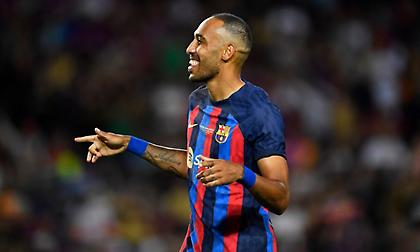 «Πουλάει Ομπαμεγιάνγκ αν λάβει πρόταση 25 εκατ. ευρώ η Μπαρτσελόνα»