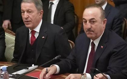 Τουρκία: «Παραβάτης η Ελλάδα», λέει ο Τσαβούσογλου - «Έφτασαν μπροστά στη μύτη μας», λέει ο Ακάρ