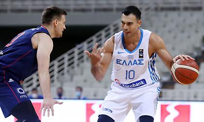 Ανεβάζει στροφές ο Σλούκας, διαθέσιμος για το Ακρόπολις