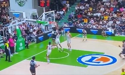 Το poster κάρφωμα του Μπρόνι Τζέιμς που τρέλανε τον περήφανο μπαμπά Λεμπρόν!