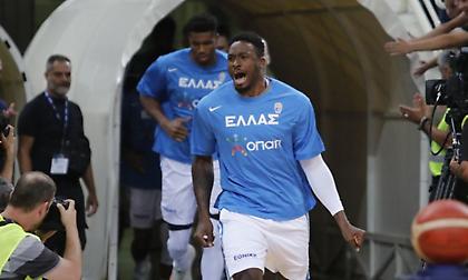 Θανάσης Αντετοκούνμπο: «Αύριο στις 21:00 όλοι στο ΟΑΚΑ!»