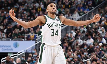 Πρεμιέρα στη Φιλαδέλφεια για τους Μπακς του Γιαννη!