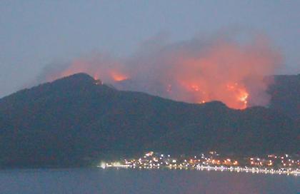 Φωτιά στη Θάσο: Σύλληψη 65χρονου για εμπρησμό - Βρέθηκε εύφλεκτο υλικό στο αυτοκίνητό του