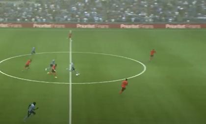 Γκολάρα από το κέντρο στο Τζουργκάρντεν-ΑΠΟΕΛ!