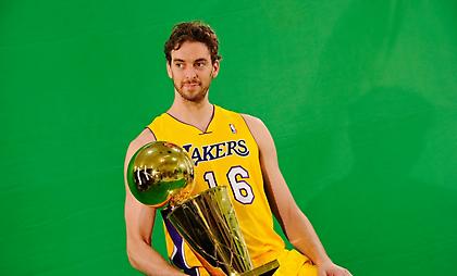 Αποσύρουν τη φανέλα του Πάου Γκασόλ οι Λέικερς