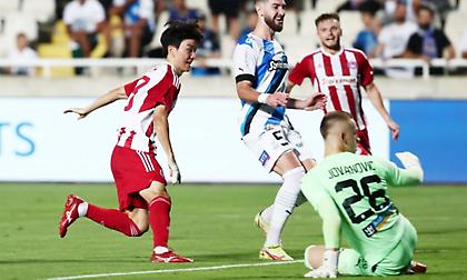 Ο προπονητής της εξέδρας: Ο Χουάνγκ που έφερε αυτό που έλειπε από τον Ολυμπιακό και το φετινό 0/5