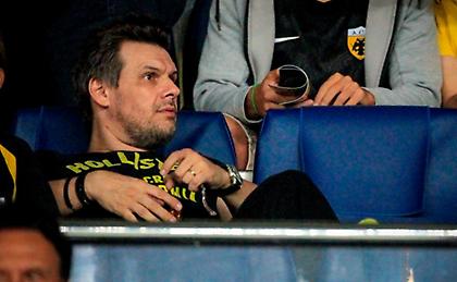 Τραγούδησε στην «Αγιά Σοφιά-OPAP Arena» ο Πάνος Κιάμος!