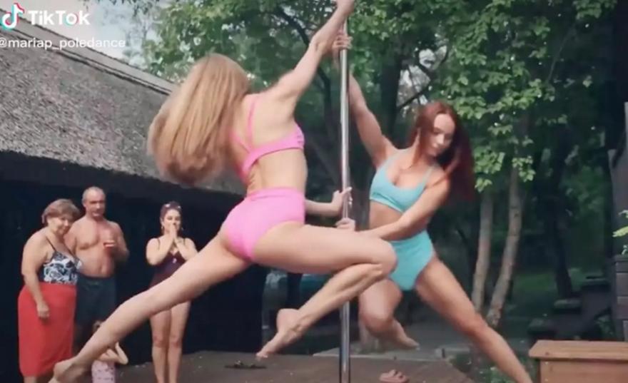 Ζευγάρι έκανε πάρτι αποκάλυψης φύλου μωρού με pole dancers