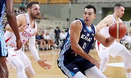 Με Σλούκα… οδηγό και άμυνα έκανε το 2/2 η Ελλάδα!