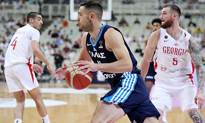 Θλάση ο Παπαπέτρου, «τρέχει» να είναι έτοιμος για Ευρωμπάσκετ