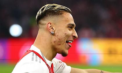 Φουντώνουν οι φήμες για Άντονι και Μάντσεστερ Γιουνάιτεντ