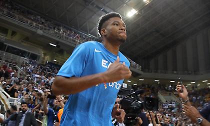 Προπονήθηκε κανονικά με την Εθνική ο Γιάννης Αντετοκούνμπο!