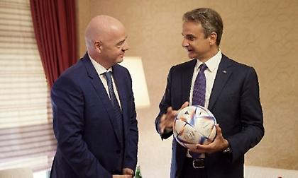 Συνάντηση Μητσοτάκη με Ινφαντίνο στο Κατάρ