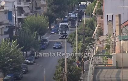 Γάμος με νταλίκες και... κόρνες στη Λαμία