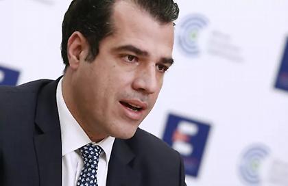 Πλεύρης: Θα εξετάσουμε επέκταση της υποχρεωτικότητας της μάσκας αν χρειαστεί