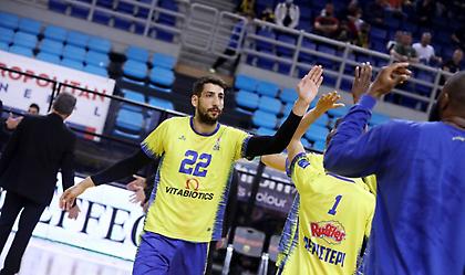 Συμφώνησε με ΠΑΟΚ ο Σαλούστρος