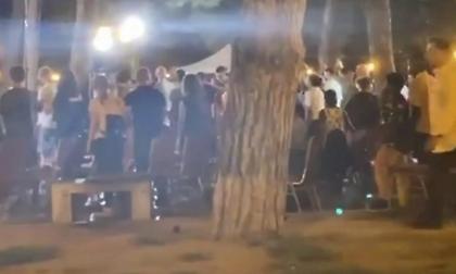 Απίστευτες εικόνες στη Θεσσαλονίκη: Εξορκισμοί στο πάρκο της Αριστοτέλους!