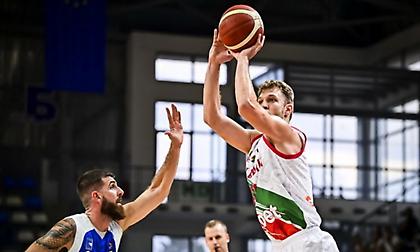 Διέλυσε μόνος του την Κύπρο ο Βεζένκοφ