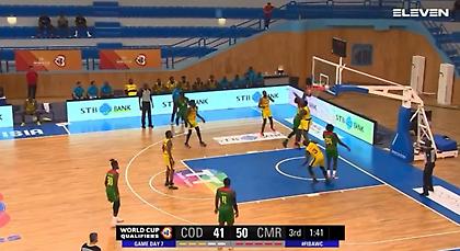 Συμπαίκτης του Παρί Λι κάρφωσε με… μανία